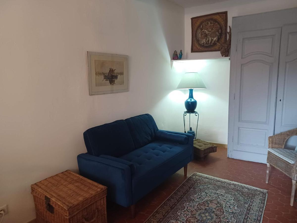 L'Horloge Apartment Aups Bilik gambar