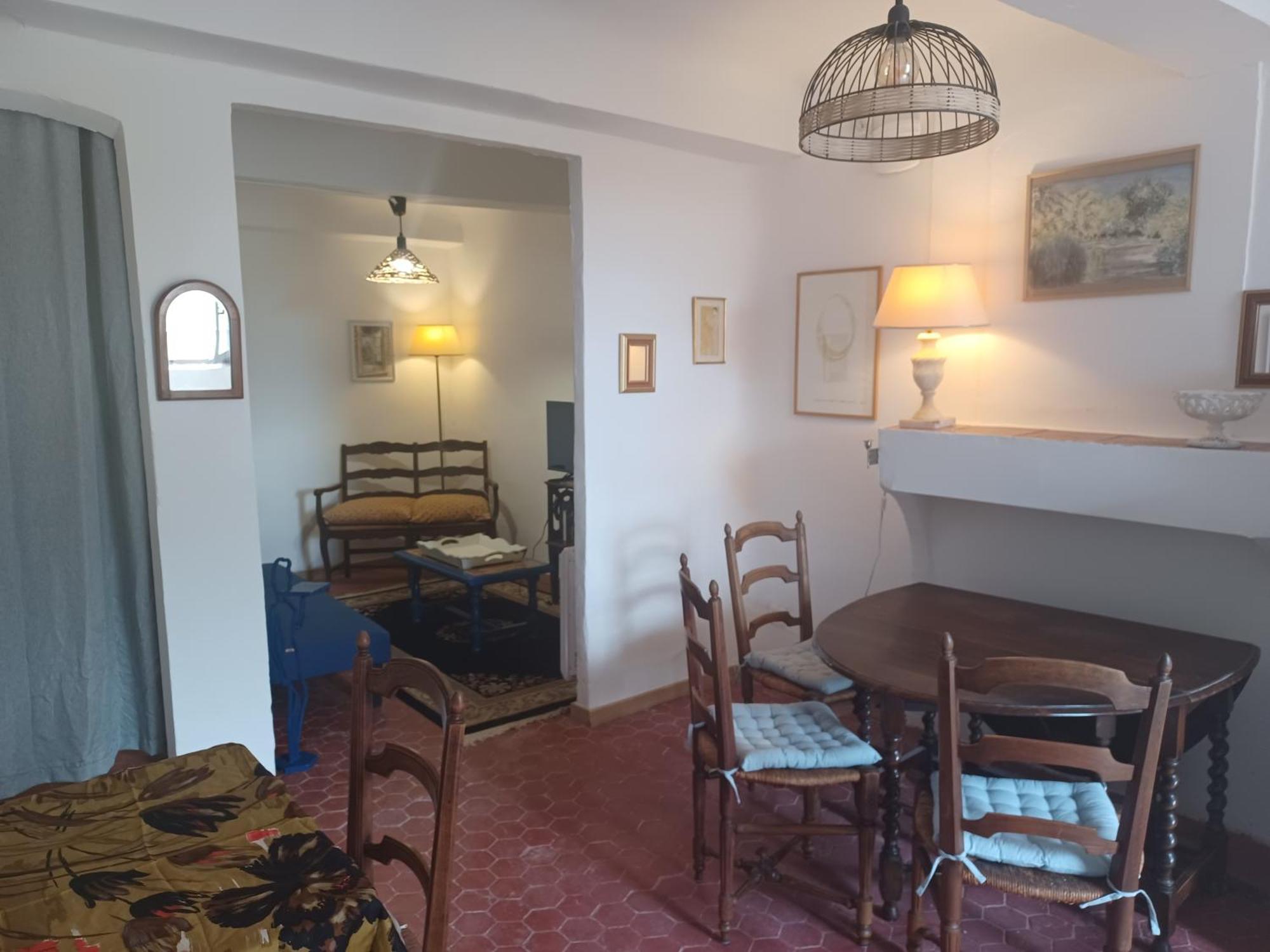 L'Horloge Apartment Aups Luaran gambar