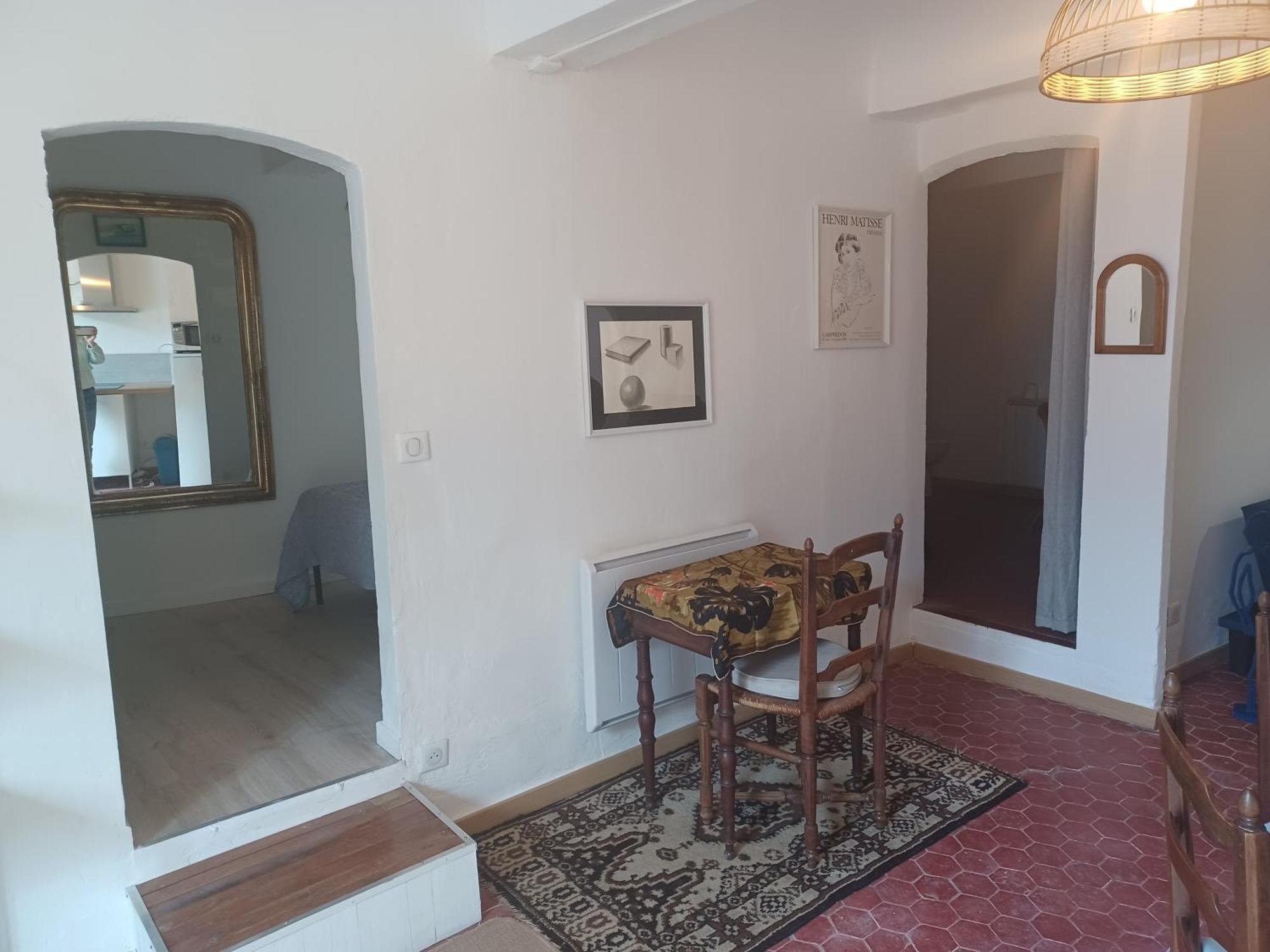 L'Horloge Apartment Aups Luaran gambar